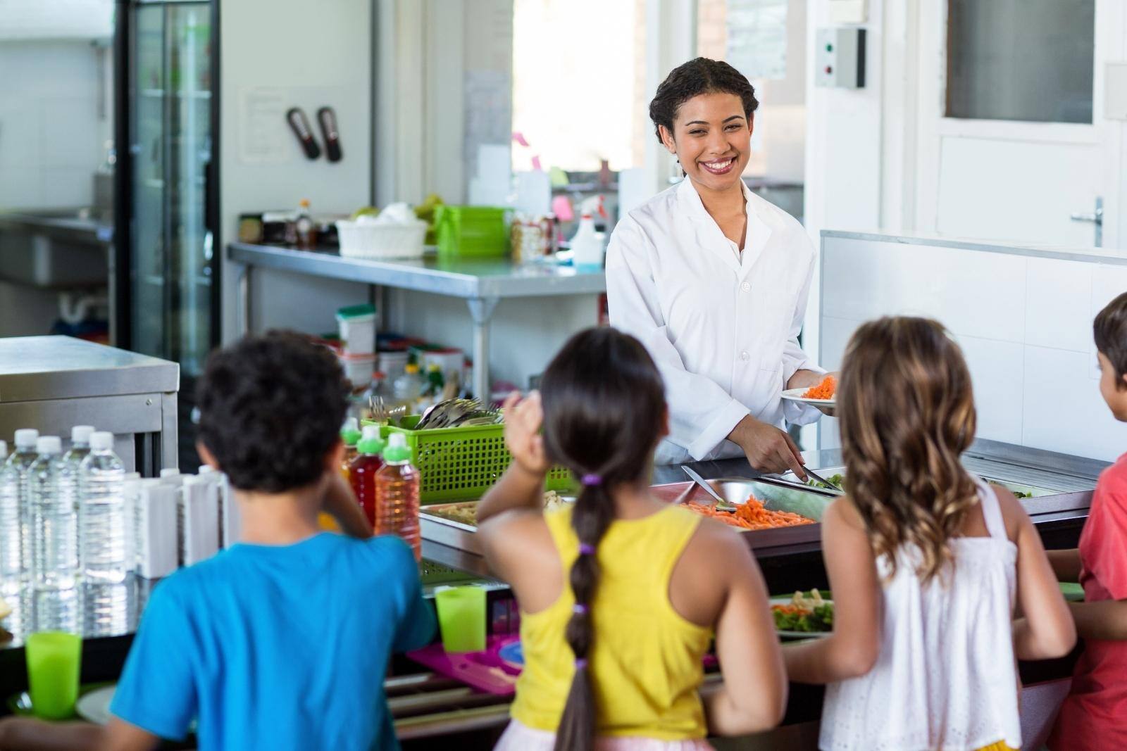 7 Steps to Creating a Positive Food Safety Culture at Your School