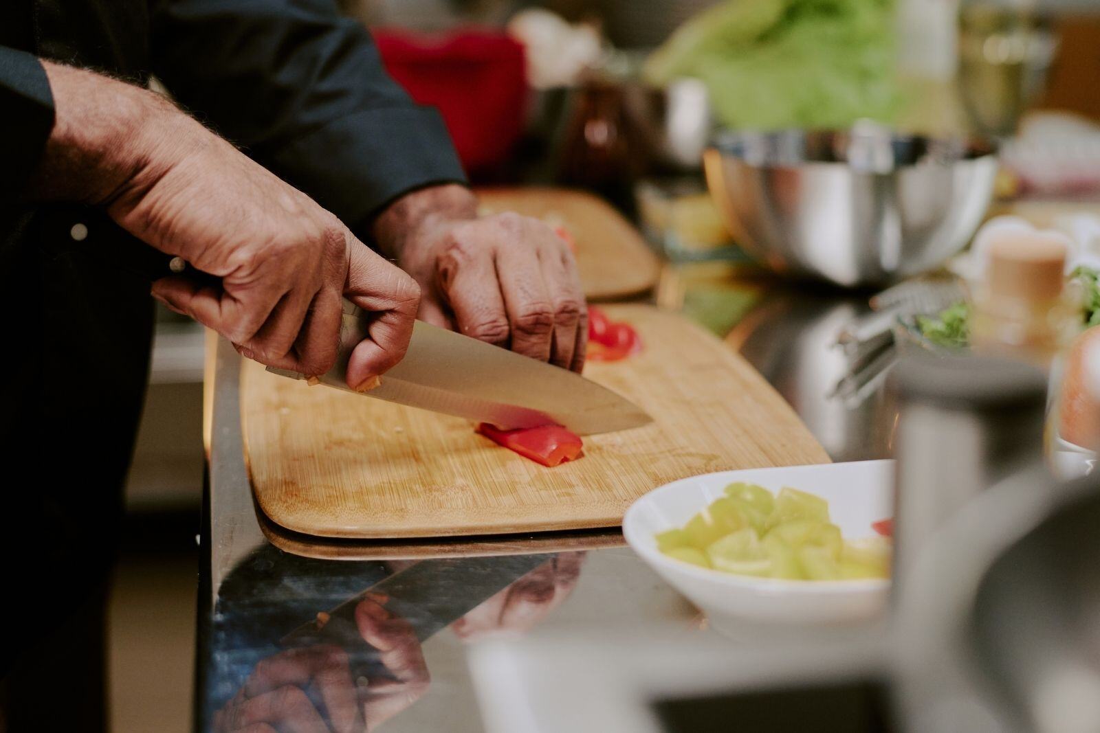 Mastering Knife Skills: How to Stay on the Cutting Edge of Food Safety